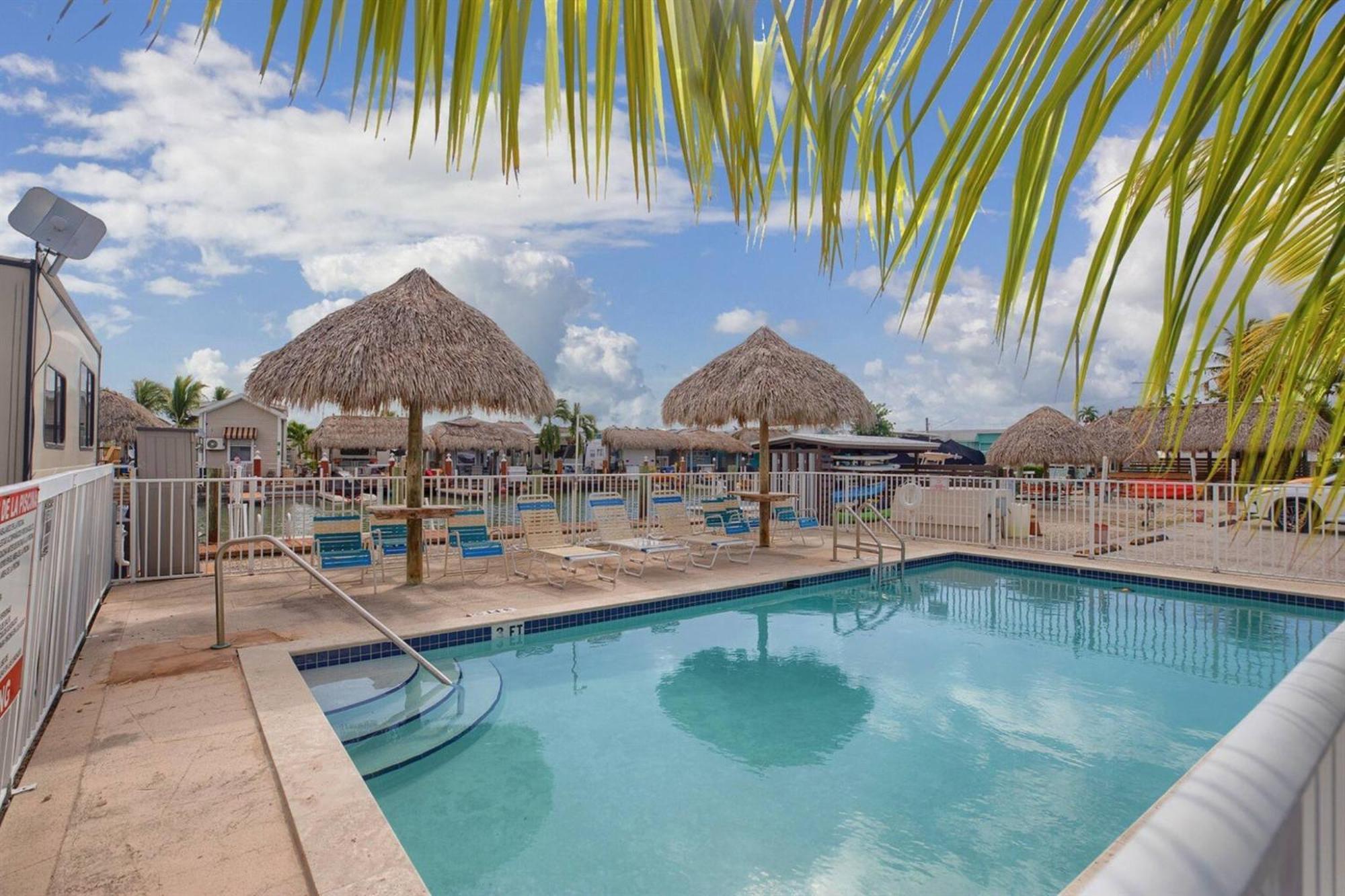 Waterfront Studio 1, Kayaks, Pool, Bay View, Wifi Jewfish Exterior photo